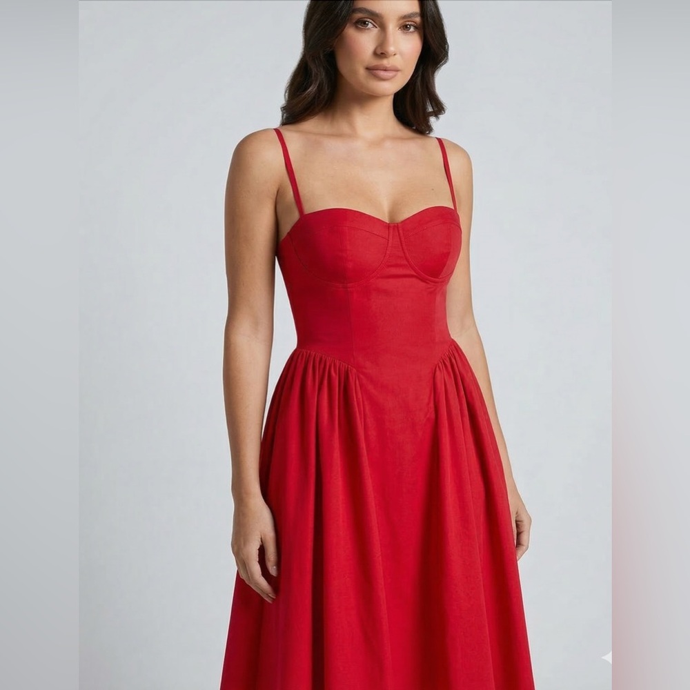 Elegant Corset-Style Midi Dress in Red - Picture 6 of 8